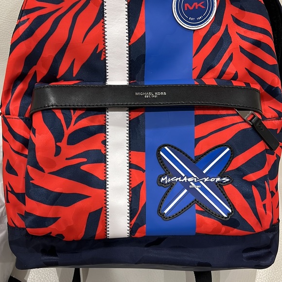 Michael Kors Kent printed Nylon unisex Backpack (BNWOT) - Picture 4 of 7